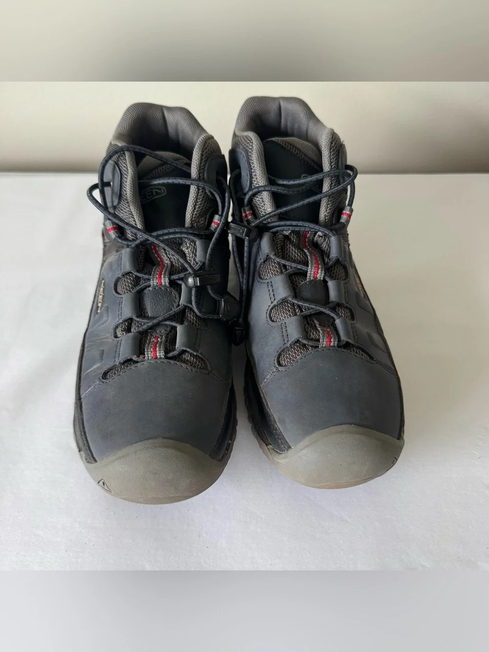 Keen excellent size